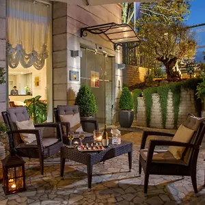 https://saint-paul.it-romehotels.com