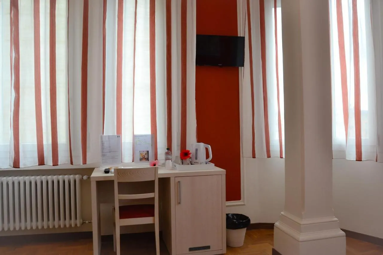 Palazzo Liberty Bnb Bolonia Italia